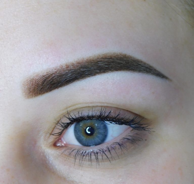 Picsart_25-12-15_14-27-23-368